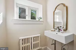 326 W Allens Ln, Philadelphia, PA 19119 - Photo 20
