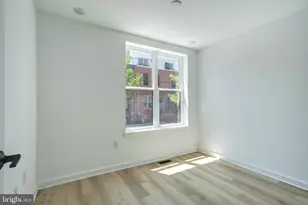 2329 Ellsworth St, Philadelphia, PA 19146 - Photo 4