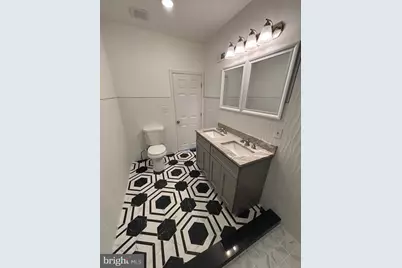 6723 N Carlisle Street, Philadelphia, PA 19126 - Photo 24