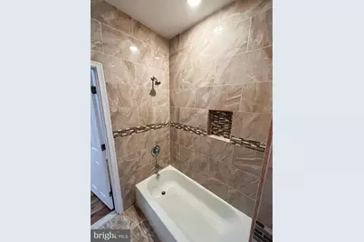 6723 N Carlisle Street, Philadelphia, PA 19126 - Photo 32