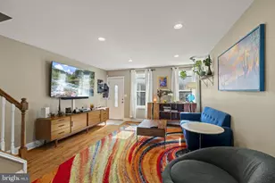 1524 S Iseminger St, Philadelphia, PA 19147 - Photo 4