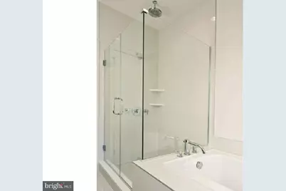 444 Fairmount Avenue #B, Philadelphia, PA 19123 - Photo 16