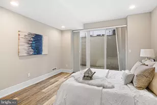 1004 S 17th St, Philadelphia, PA 19146 - Photo 16