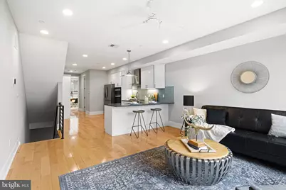 1004 S 17th Street #A, Philadelphia, PA 19146 - Photo 2