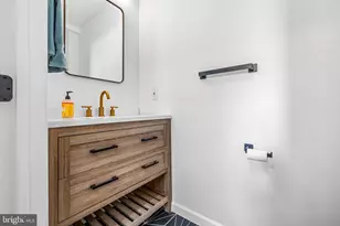 2318 Gaul St, Philadelphia, PA 19125 - Photo 16