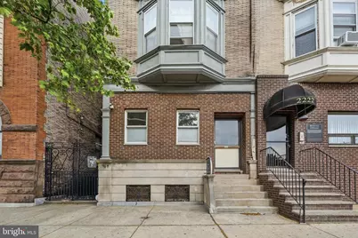 2224 S Broad Street #1ST FL FRONT, Philadelphia, PA 19145 - Photo 8