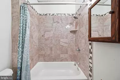 2224 S Broad Street #1ST FL FRONT, Philadelphia, PA 19145 - Photo 6