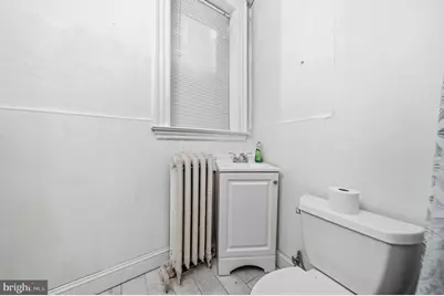 2224 S Broad Street #1ST FL FRONT, Philadelphia, PA 19145 - Photo 4