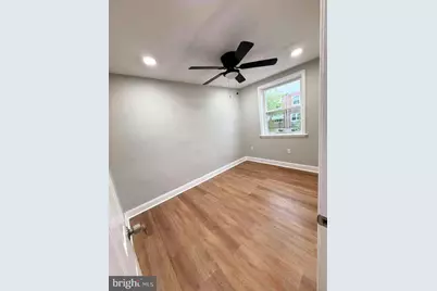 639 E Raymond Street, Philadelphia, PA 19120 - Photo 10
