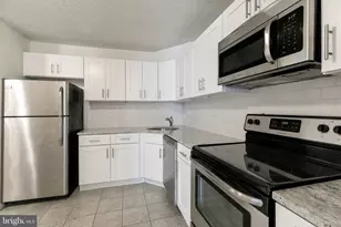 241 S 6th St, Philadelphia, PA 19106 - Photo 4