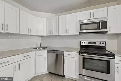 241 S 6th Street #1206C, Philadelphia, PA 19106 - Photo 6