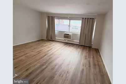 2101 Chestnut #1724, Philadelphia, PA 19103 - Photo 2
