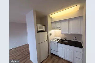 2101 Chestnut #1724, Philadelphia, PA 19103 - Photo 1