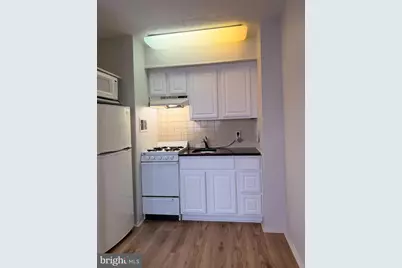2101 Chestnut #1724, Philadelphia, PA 19103 - Photo 10