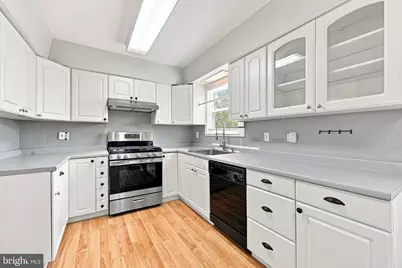 9029 Brous Avenue, Philadelphia, PA 19152 - Photo 6