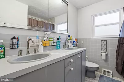 9029 Brous Avenue, Philadelphia, PA 19152 - Photo 12