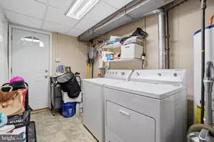 9029 Brous Ave, Philadelphia, PA 19152 - Photo 14