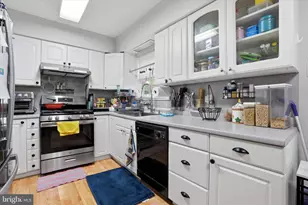 9029 Brous Ave, Philadelphia, PA 19152 - Photo 6