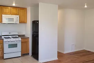 9403 Lansford St, Philadelphia, PA 19114 - Photo 4