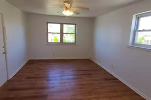 9403 Lansford St, Philadelphia, PA 19114 - Photo 6