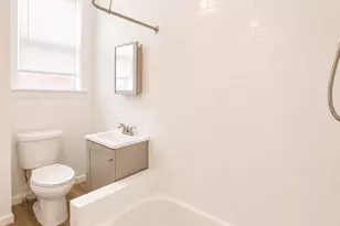 7020 Woodland Ave, Philadelphia, PA 19142 - Photo 30