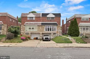 2217 Hoffnagle St, Philadelphia, PA 19152 - Photo 1