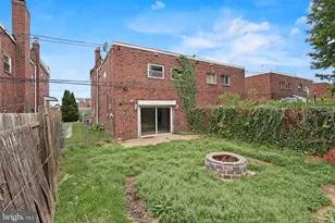 2217 Hoffnagle St, Philadelphia, PA 19152 - Photo 32