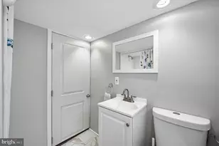 2530 S 11th St, Philadelphia, PA 19148 - Photo 22
