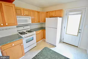 261 Lauriston St, Philadelphia, PA 19128 - Photo 12