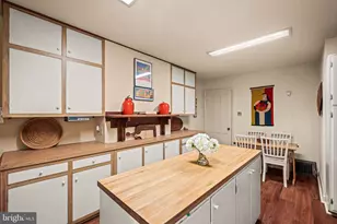 312 E Gowen Ave, Philadelphia, PA 19119 - Photo 18