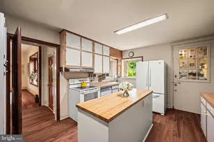 312 E Gowen Ave, Philadelphia, PA 19119 - Photo 16