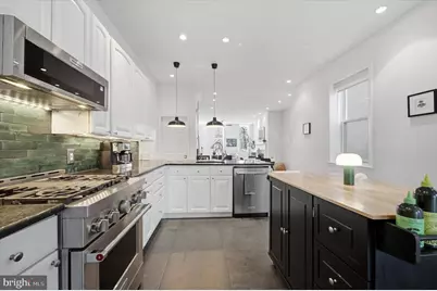 752 S 15th Street, Philadelphia, PA 19146 - Photo 8