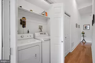 752 S 15th St, Philadelphia, PA 19146 - Photo 16