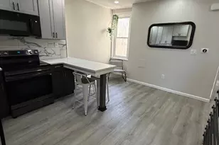 2032 S 22nd St, Philadelphia, PA 19145 - Photo 6