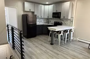 2032 S 22nd St, Philadelphia, PA 19145 - Photo 4