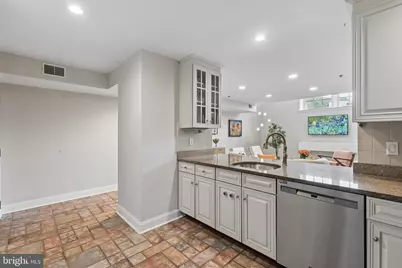 627 N 18th Street #104, Philadelphia, PA 19130 - Photo 8