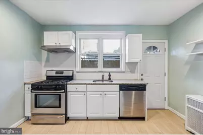 2025 S Bouvier Street, Philadelphia, PA 19145 - Photo 10