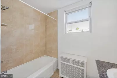 2025 S Bouvier Street, Philadelphia, PA 19145 - Photo 18