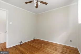 8354 Summerdale Ave, Philadelphia, PA 19152 - Photo 12