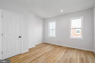 438 Dudley St, Philadelphia, PA 19148 - Photo 12