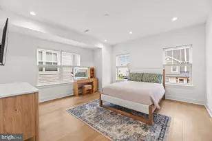 3606 Golfview Ln, Philadelphia, PA 19114 - Photo 16