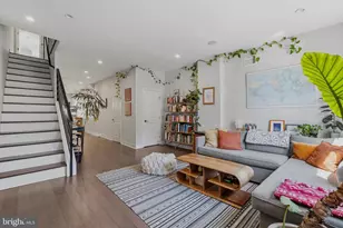 2425 Wharton St, Philadelphia, PA 19146 - Photo 34