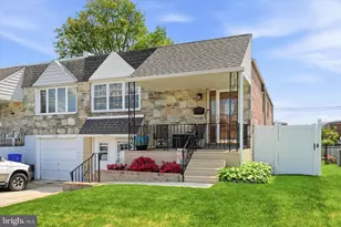 1948 President St, Philadelphia, PA 19115 - Photo 2