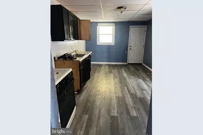 1358 E Airdrie Street, Philadelphia, PA 19124 - Photo 6