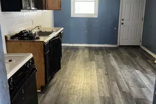 1358 E Airdrie St, Philadelphia, PA 19124 - Photo 6