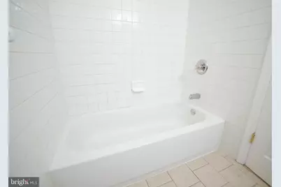 1606 Wallace Street #201, Philadelphia, PA 19130 - Photo 20