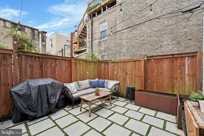 1564 E Berks Street, Philadelphia, PA 19125 - Photo 12