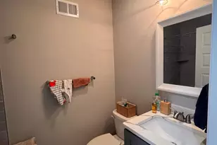 2444 Ingersoll St, Philadelphia, PA 19121 - Photo 18