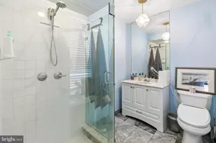 1706 Locust St, Philadelphia, PA 19103 - Photo 16