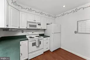 335 Leroy St, Philadelphia, PA 19128 - Photo 14